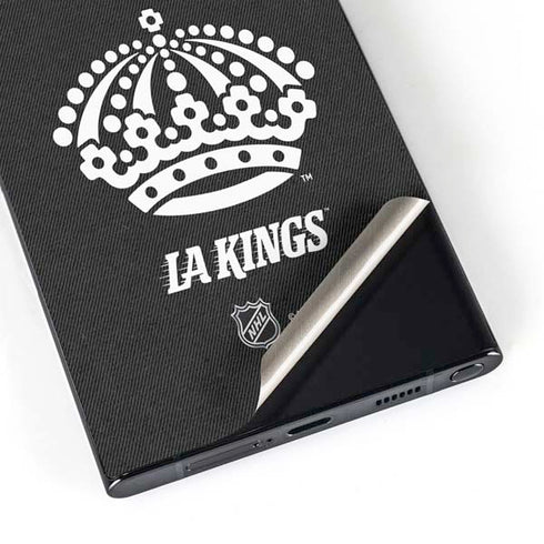 NHL Los Angeles Kings Black Background Galaxy S25 Ultra Skin